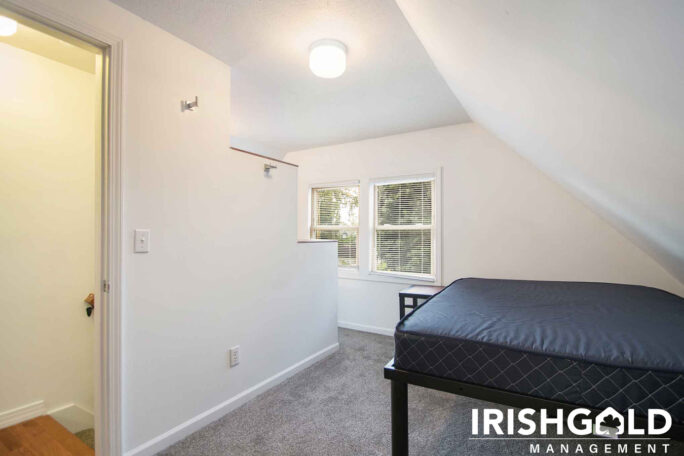 Gallery Image (8 of 12)