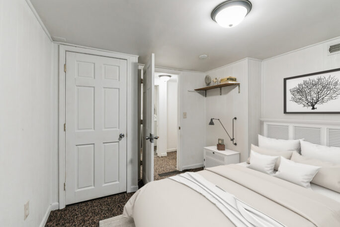 Gallery Image (11 of 17)