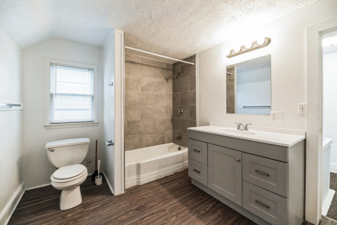 Gallery Image (9 of 17)