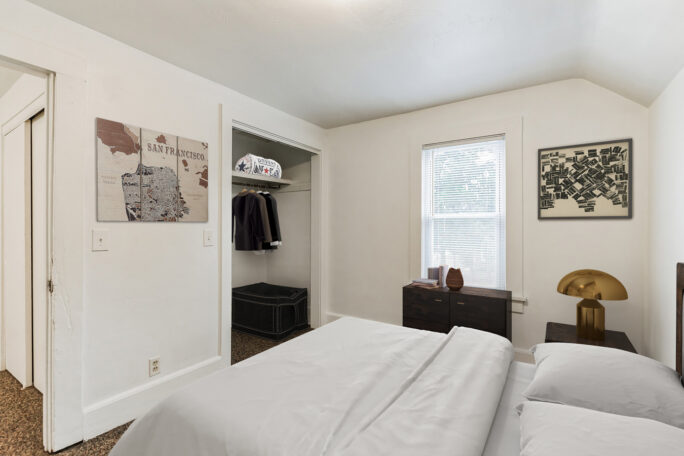 Gallery Image (14 of 17)