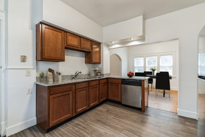 Gallery Image (16 of 17)