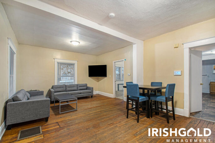 Gallery Image (17 of 19)