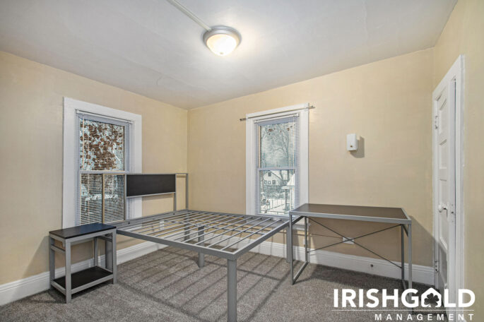 Gallery Image (12 of 19)