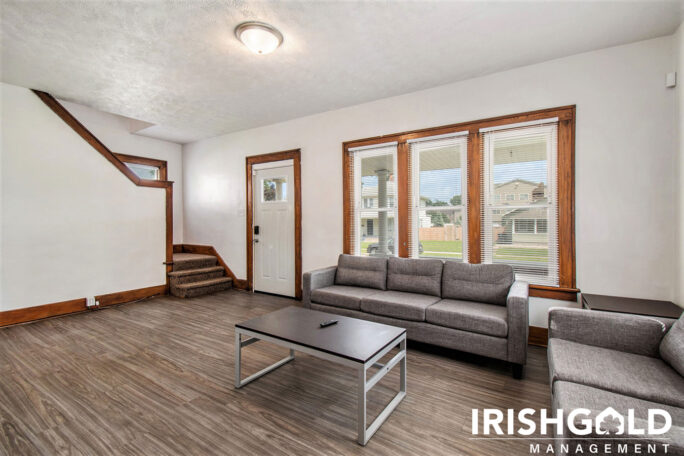 Gallery Image (14 of 19)