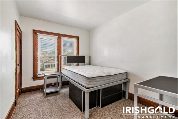 Gallery Image (8 of 19)