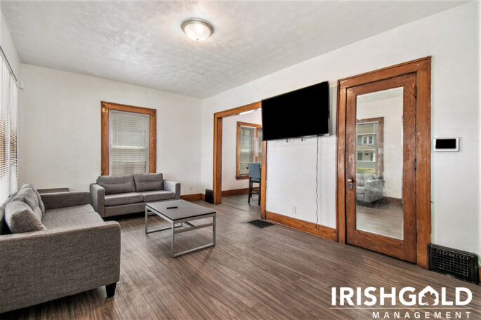 Gallery Image (15 of 19)