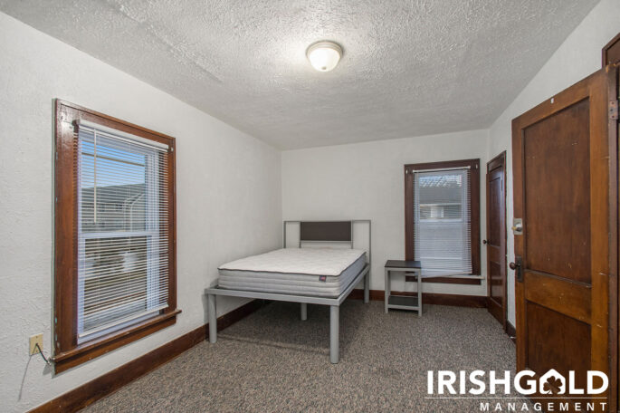 Gallery Image (15 of 18)