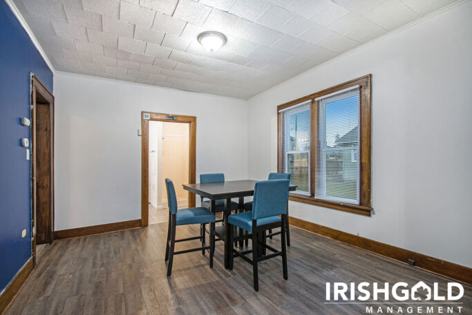 Gallery Image (8 of 18)