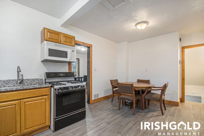 Gallery Image (12 of 18)