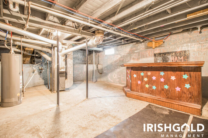 Gallery Image (15 of 18)