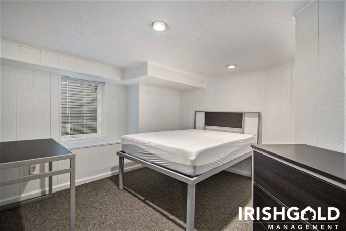 Gallery Image (6 of 18)