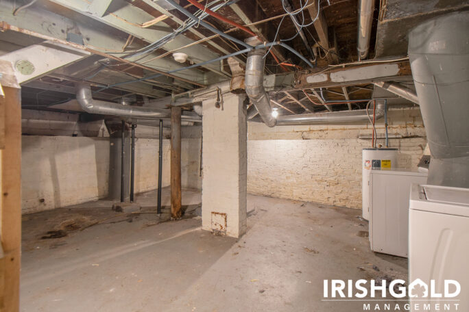 Gallery Image (15 of 19)