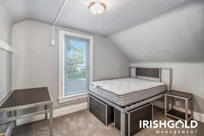 Gallery Image (10 of 17)