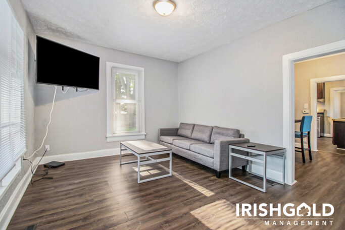 Gallery Image (15 of 17)