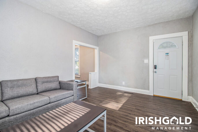 Gallery Image (16 of 17)