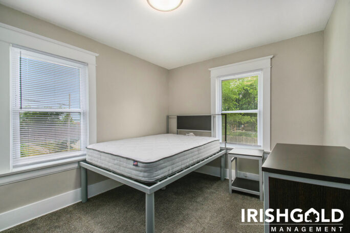 Gallery Image (10 of 18)