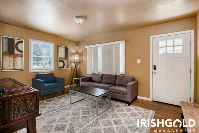 Gallery Image (11 of 17)