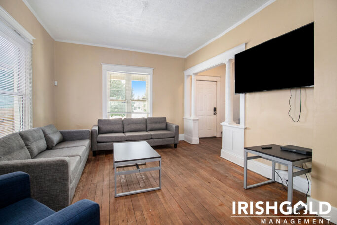 Gallery Image (9 of 21)