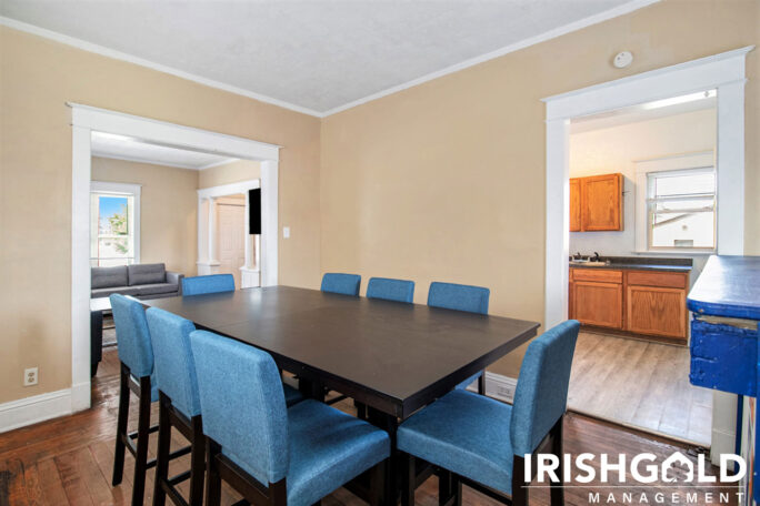 Gallery Image (11 of 21)