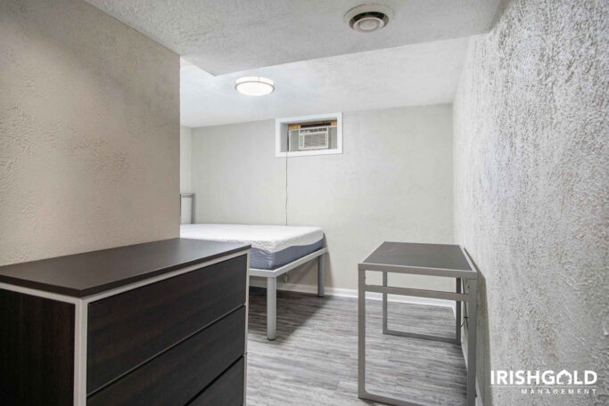 Gallery Image (12 of 19)