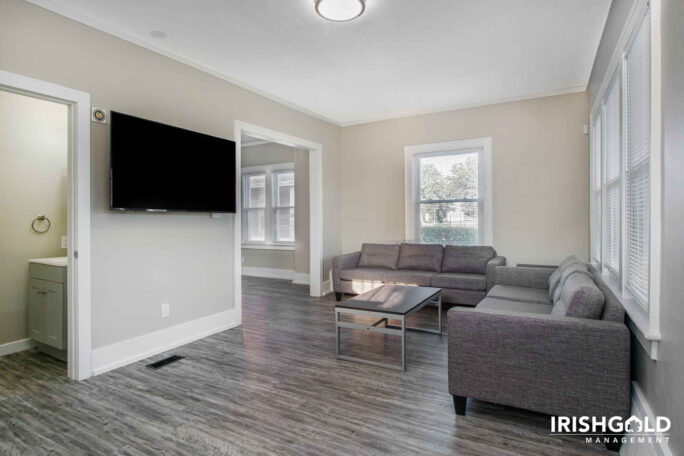 Gallery Image (15 of 19)