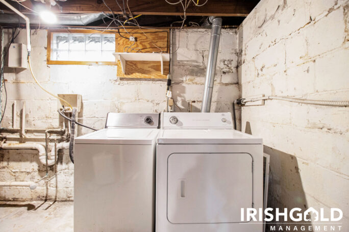 Gallery Image (1 of 25)