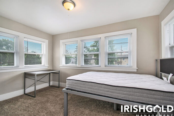 Gallery Image (16 of 19)