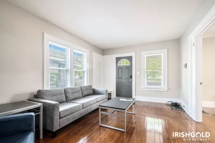 Gallery Image (18 of 19)