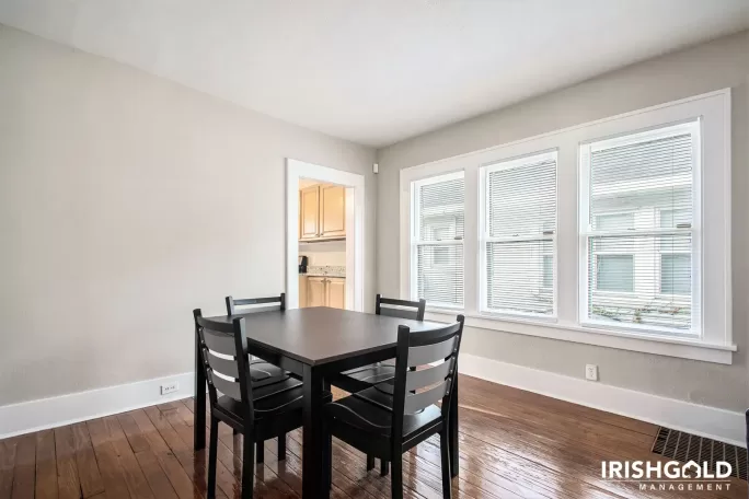 Gallery Image (3 of 19)