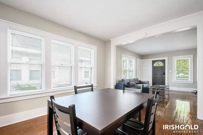 Gallery Image (4 of 19)