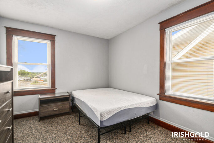 Gallery Image (7 of 18)