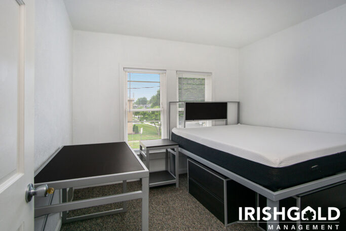 Gallery Image (10 of 16)