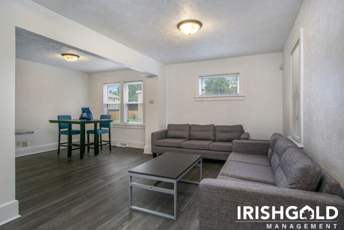 Gallery Image (13 of 16)