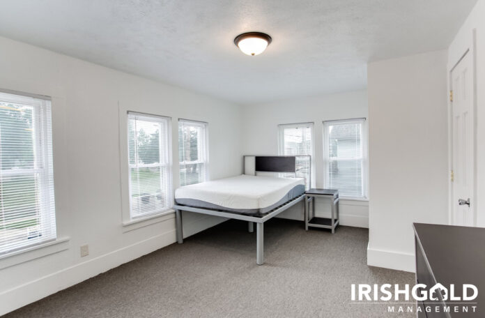 Gallery Image (17 of 19)