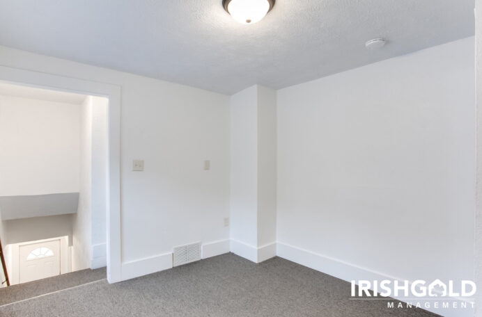 Gallery Image (18 of 19)