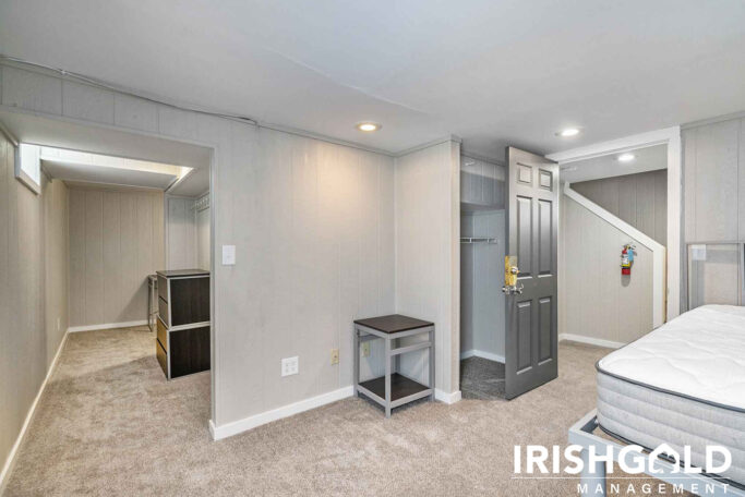 Gallery Image (15 of 19)