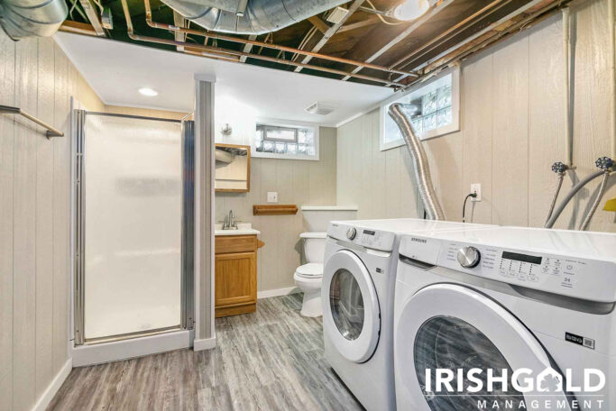 Gallery Image (16 of 19)