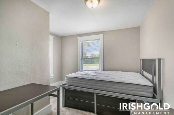 Gallery Image (9 of 19)