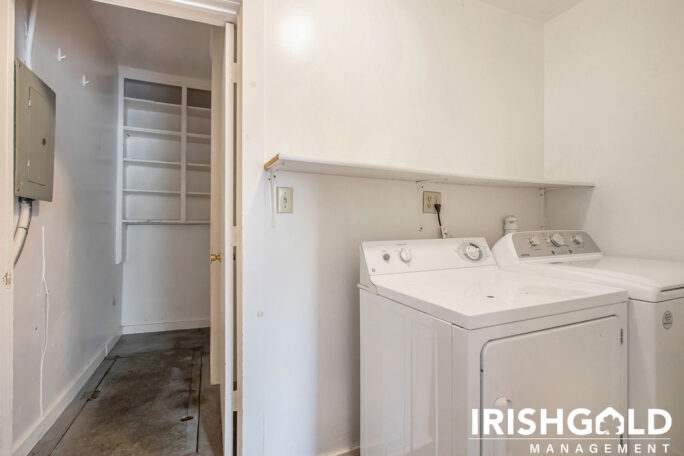 Gallery Image (4 of 16)