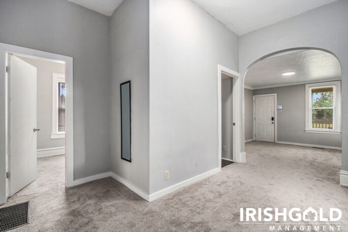 Gallery Image (14 of 16)