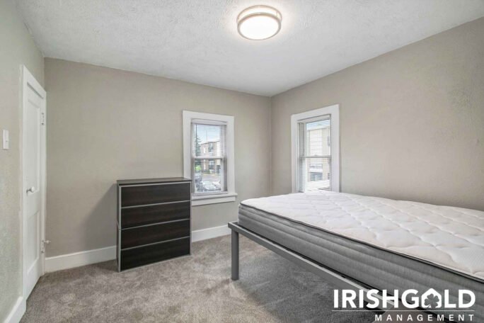 Gallery Image (8 of 19)