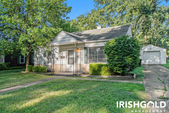 Gallery Image (2 of 16)