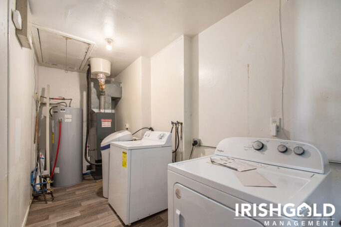 Gallery Image (11 of 16)