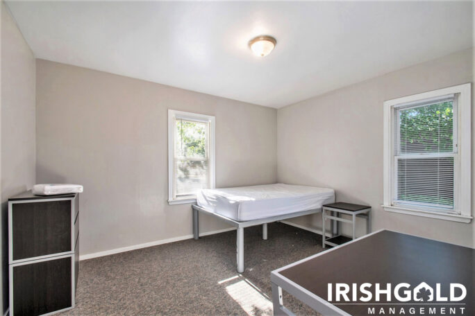 Gallery Image (15 of 16)