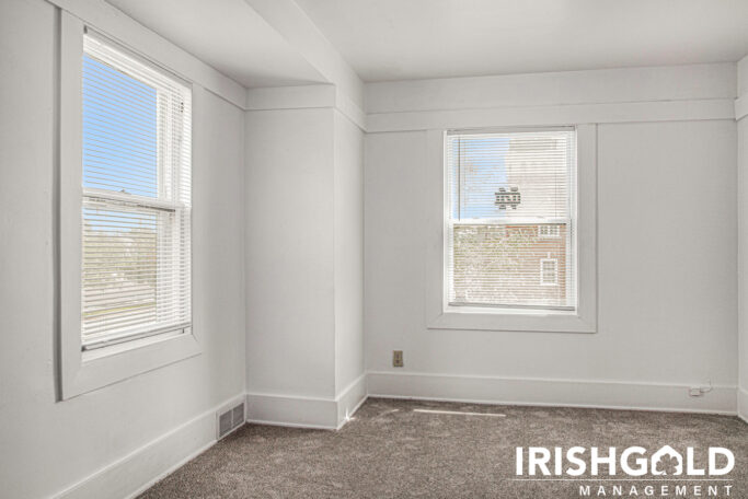 Gallery Image (18 of 19)