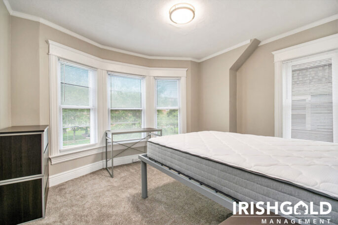 Gallery Image (10 of 20)