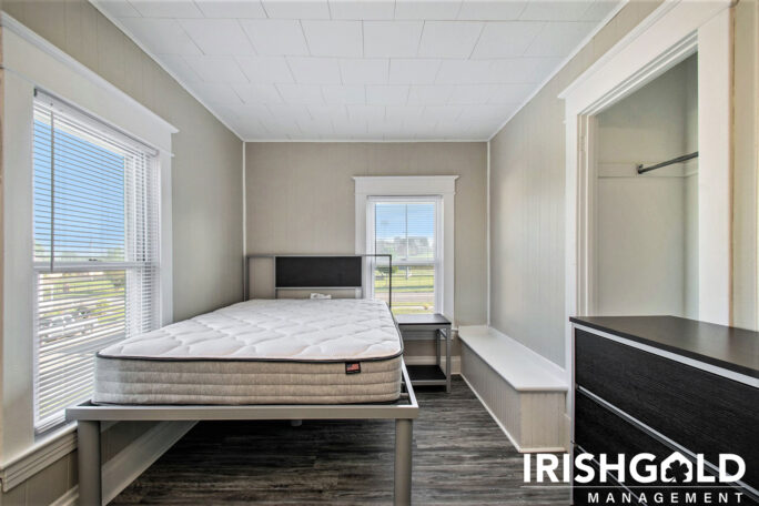 Gallery Image (10 of 17)