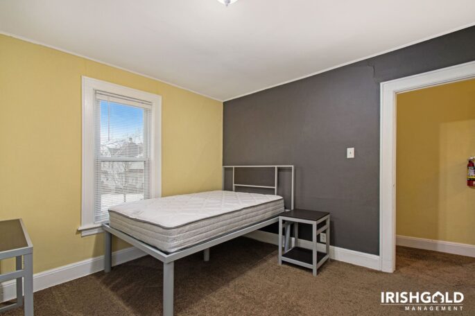 Gallery Image (16 of 32)