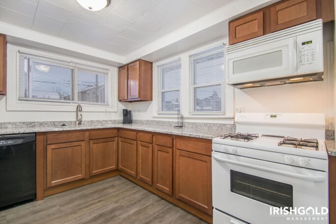 Gallery Image (3 of 17)