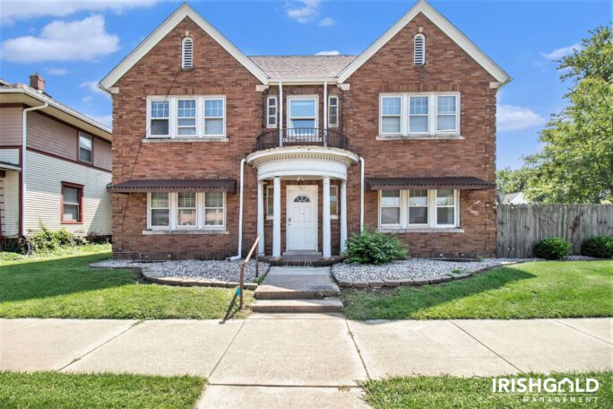 Gallery Image (1 of 15)